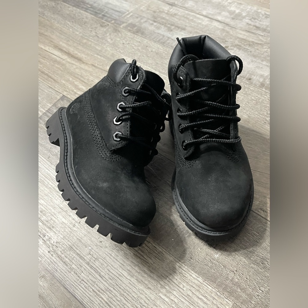 Timberland  toddler black boots
